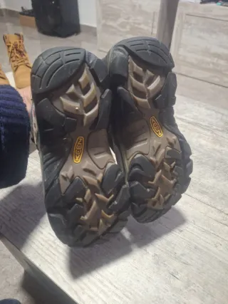 Botas de senderismo Keen