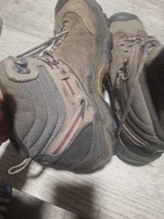 Botas de senderismo Keen