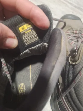 Botas de senderismo Keen