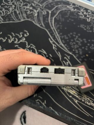 Nintendo Game Boy Advance SP Plata