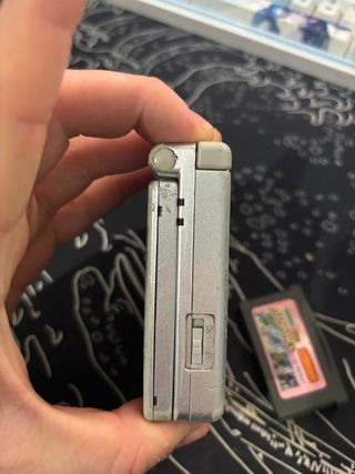 Nintendo Game Boy Advance SP Plata