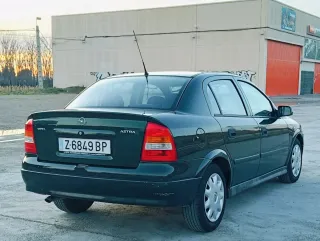 Opel Astra 2000