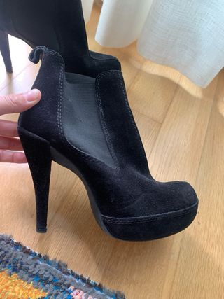 Tacon Plataforma. Talla pequeño es un 39 pequeño
