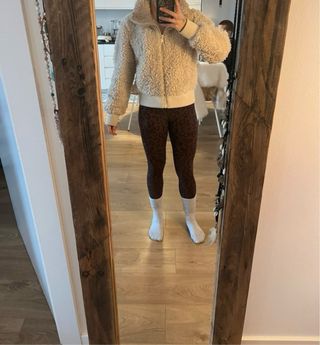 Chaqueta bomber peluche beige