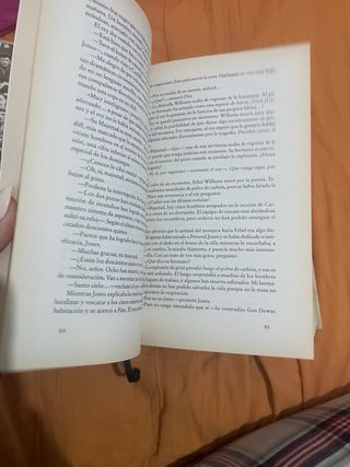 La caída de los gigantes (The Century 1) (Spani...