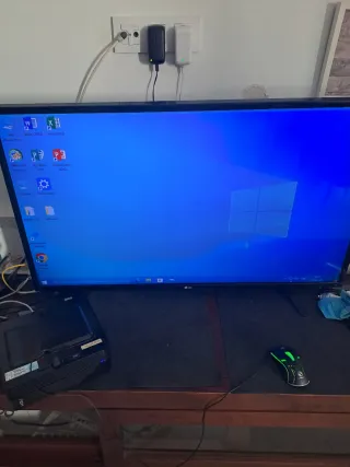 Vendo mini PC AsRock Q1900b ITX , Windows 10