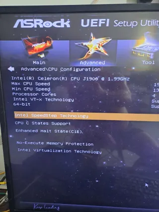 Vendo mini PC AsRock Q1900b ITX , Windows 10