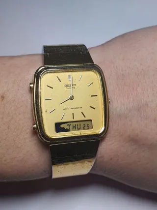 Seiko H448-5080 Reloj Digital Analógico Dorado