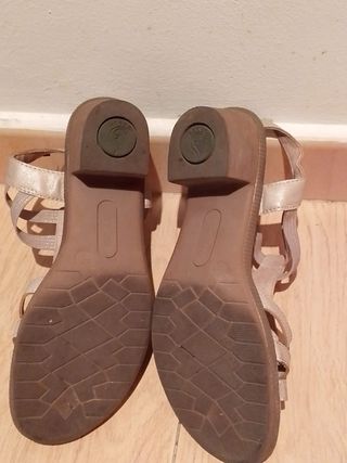 Sandalias beige talla 39