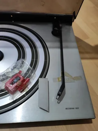 Toca discos Bang & Olufsen beogram 1600 nuevo
