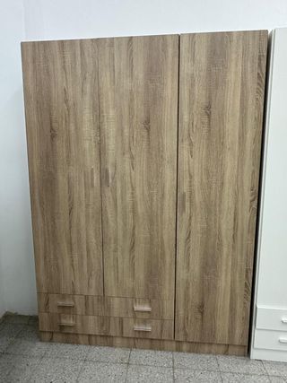 Oferta de Armarios 3 Puertas EN 3 COLORES! NUEVOS
