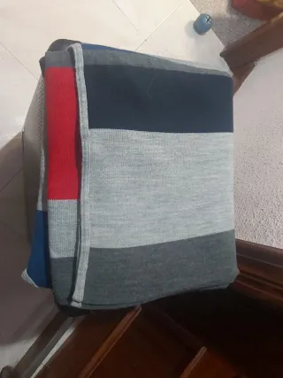 Chal/Poncho.Tricolor,Talla Única.Nuevo