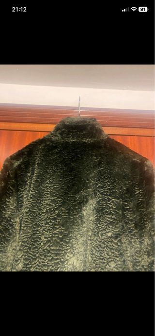 Chaquetón de astracán verde Carmen Moreno