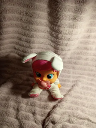 Muñeca Cry Babies Conejito