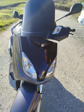 Yamaha XMAX 250cc