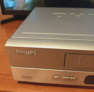 Reproductor/Grabador VHS Philips con Mando