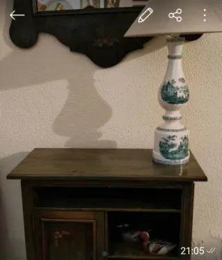 Mueble de madera maciza. REBAJADA A 55€.