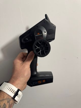 Emisora Spektrum DX5 Pro  con el maletin.