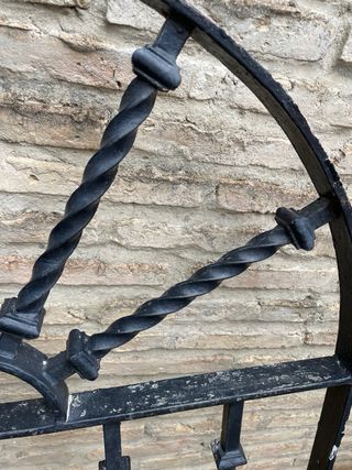 Reja de hierro forjado para ventana 126x80 cm