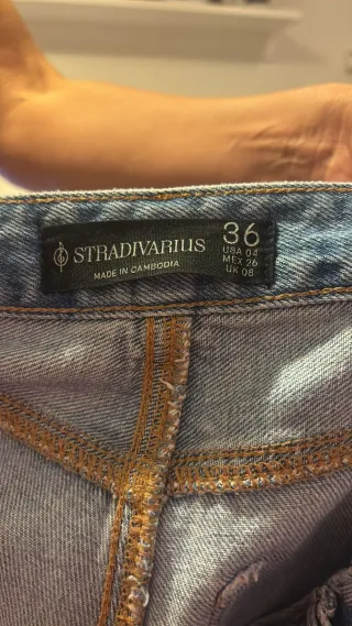 Pantalones vaqueros anchos