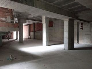 Local comercial en venta en Calvario - Santa Rita en Vigo