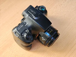 Cámara Sony a65 + Objetivo Minolta 28mm F2.8