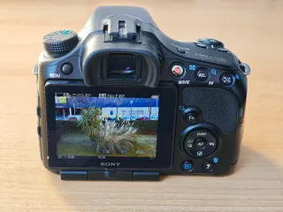 Cámara Sony a65 + Objetivo Minolta 28mm F2.8