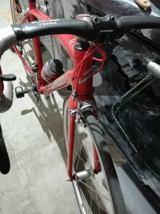 Bicicleta Carretera Centurión Carbono Roja