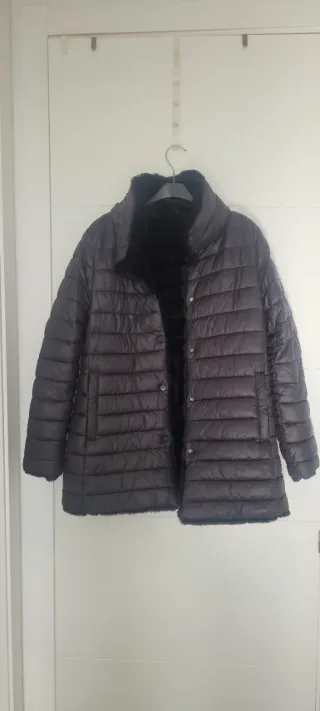 Abrigo reversible acolchado/pelo