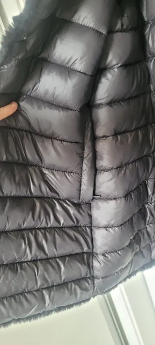 Abrigo reversible acolchado/pelo