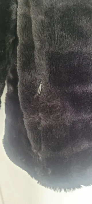 Abrigo reversible acolchado/pelo