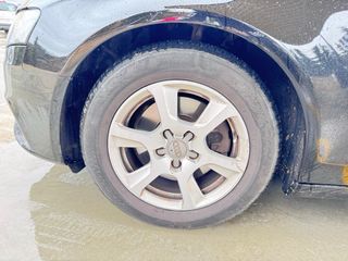 Llantas Originales Audi A4 B8 con gomas!!!