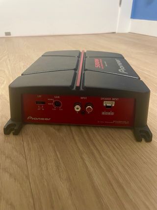 Amplificador Pioneer 500W + Ecualizador Comando