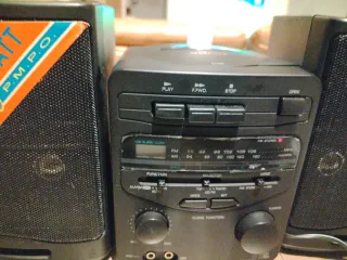 Mini Radio Cassette Sogo con altavoces