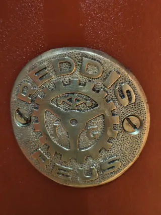 Estufa de leña REDDIS Negra y Roja