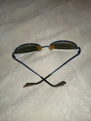Gafas de sol Moschino vintage azules