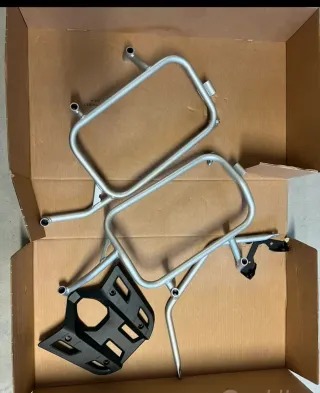 CF Moto 800 MT ADV Staffe Borse Laterali Originali