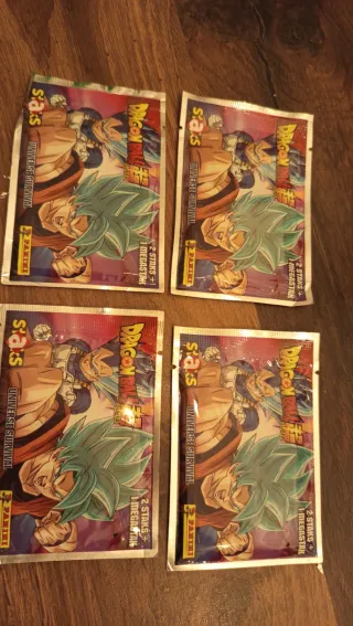 4 sobres nuevos Dragon Ball Super Staks Panini