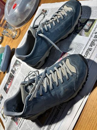 Scarpe trekking blu e beige