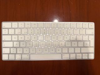 Teclado Apple Magic Keyboard Plata/Blanco