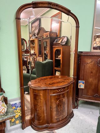 Mueble de entrada de madera y cristal