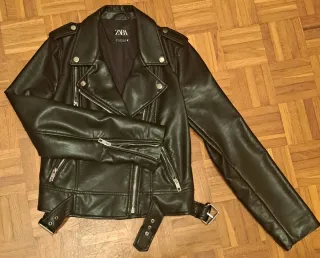 Chaqueta Biker Zara Negra Cuero Sintético