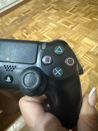 Consola PS4 Pro Negra + Juego CTR