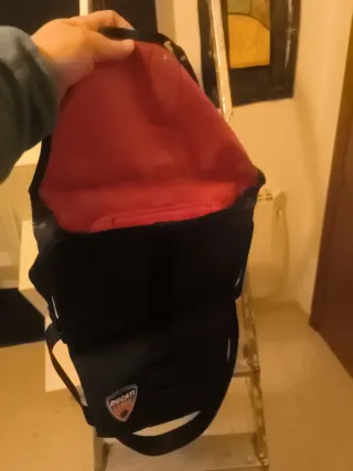 Mochila bandolera Ducati Corse