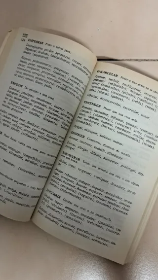 Diccionario sinónimos antonimos