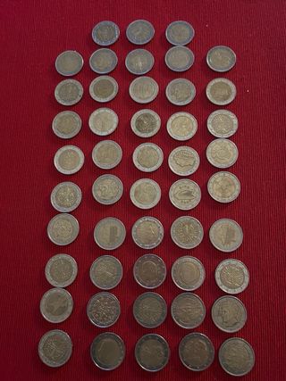 Monedas de varios países y años