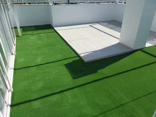 Tarima composite encapsulada