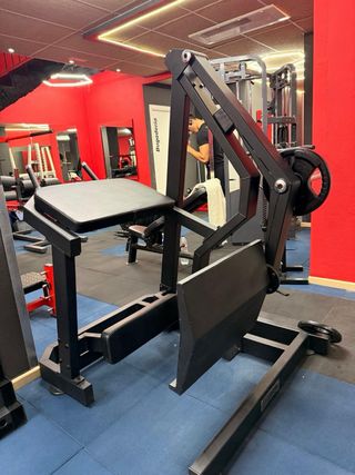 Titanium Strength Patada Glúteo Palanca