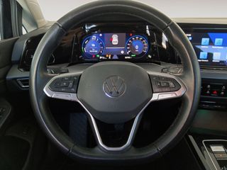 Volkswagen Golf Style