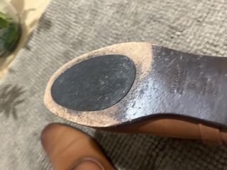 Botines de cuero marrones con hebillas